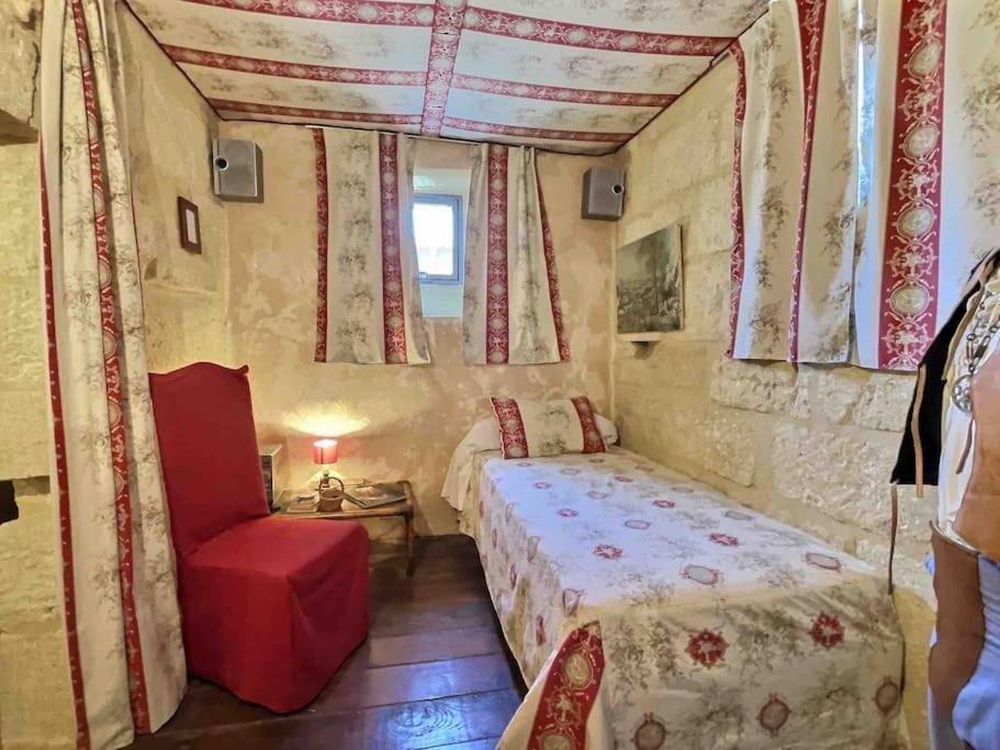 Chez Lydia - Osez La Vie De Chateau ! Pont Du Gard, Uzes Remoulins Exteriör bild